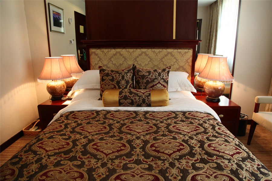 黄山温泉度假酒店泡温泉推荐,黄山脚下温泉旅游攻略