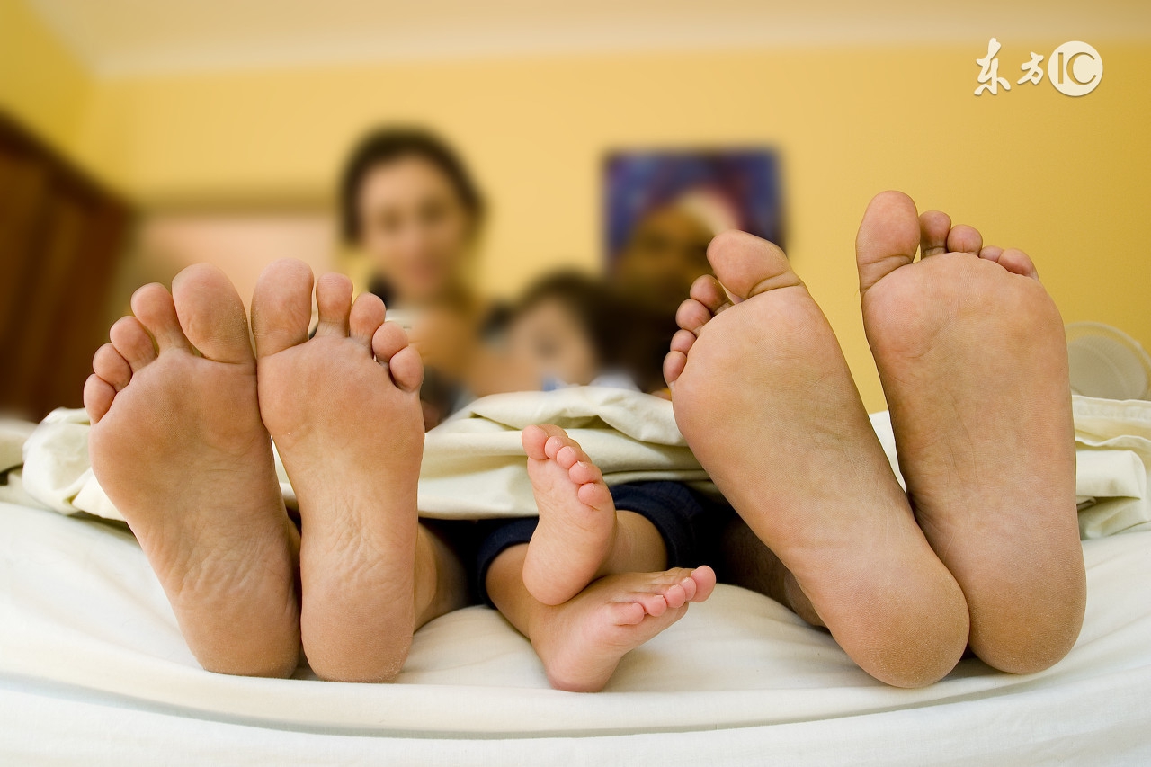 刚出生的婴儿长牙有什么迷信说法,38岁了还在长牙有什么迷信的说法