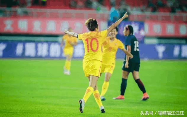 中国男足垂头丧气视频,男足输球女足赢球