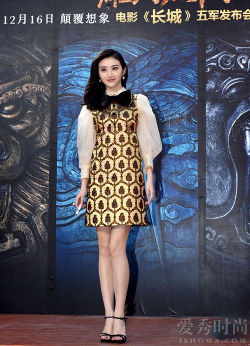 两周甩掉拜拜肉看着显瘦10斤,4个动作甩掉拜拜肉让你显瘦10斤