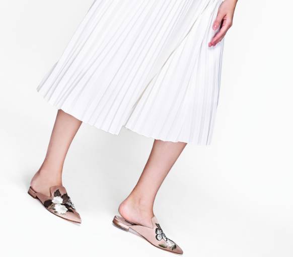 网红夏季百搭拖鞋,2019网红拖鞋夏