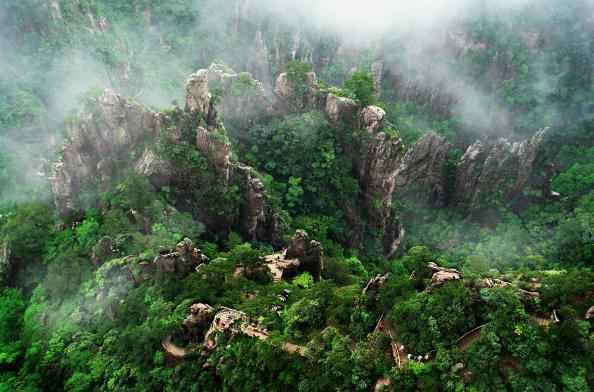 黄山温泉度假酒店泡温泉推荐,黄山脚下温泉旅游攻略