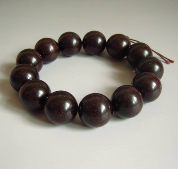 文玩手串材料大全,文玩手串种类及图片