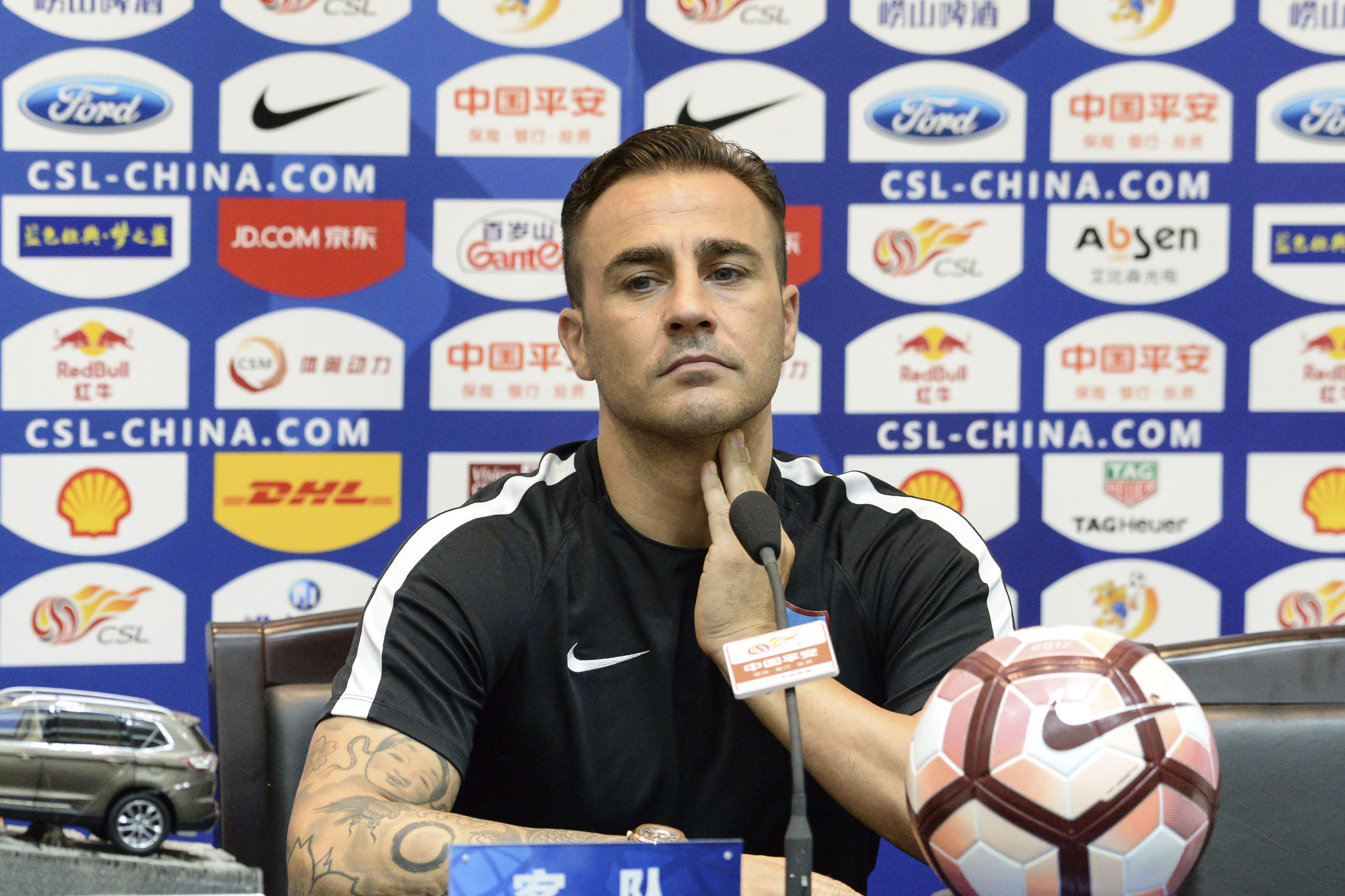 喜子原创｜权健队连胜被他终结，起底“醉酒裁判”张龙！