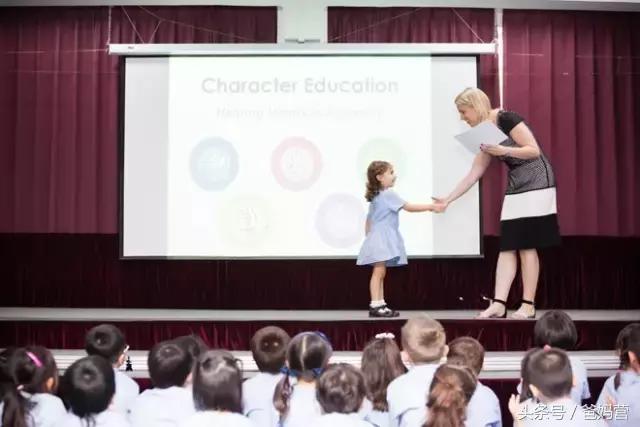 黄多多和李嫣谁有楷模,李嫣黄多多年收入