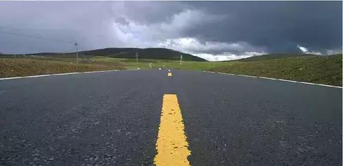 稻城亚丁旅游最新路况,成都稻城亚丁路况实录最新