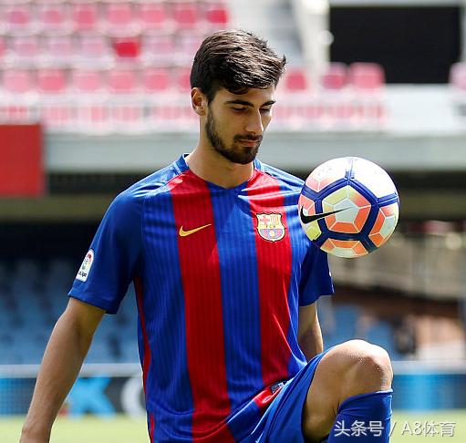 这波操作给几分？巴萨主席巴托梅乌签下的球员排名