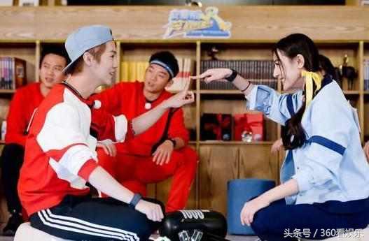 陆地夫妇鹿晗迪丽热巴奔跑吧兄弟,陆地夫妇鹿晗迪丽热巴演的电视剧