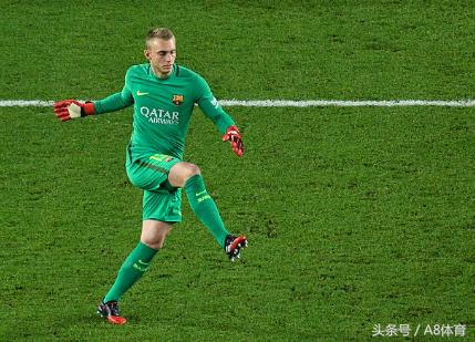 这波操作给几分？巴萨主席巴托梅乌签下的球员排名