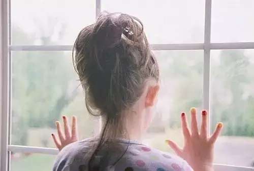 朋友和你吐槽TA的男朋友/女朋友，你该怎么回应?