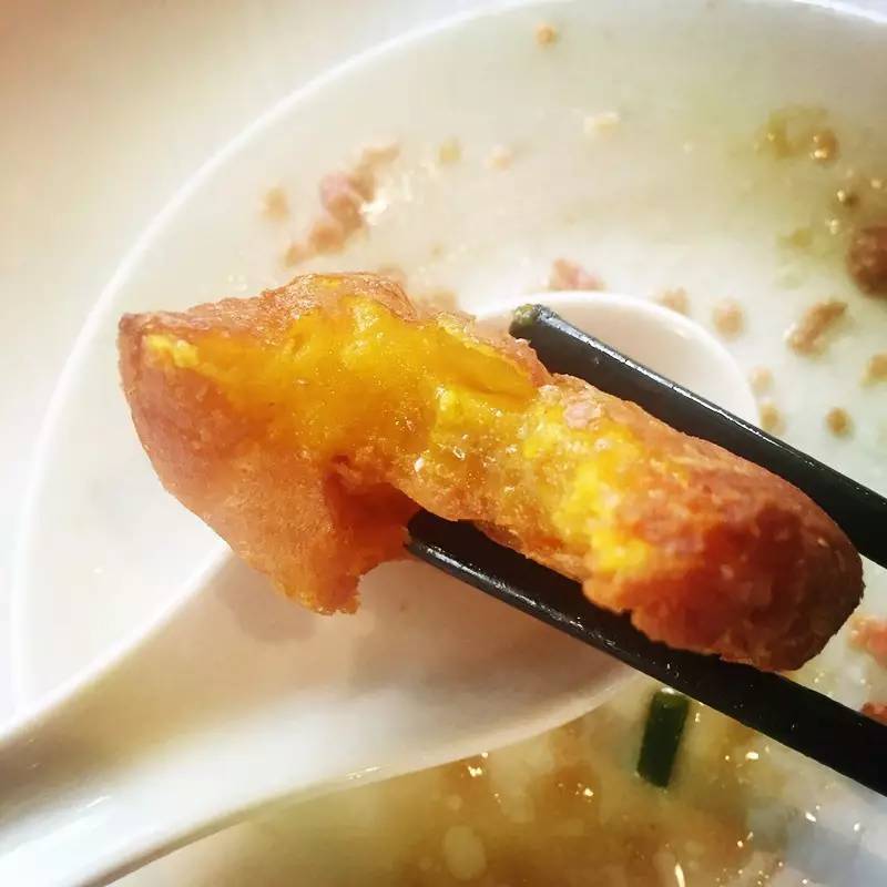 北京科技大学这个西瓜摊神了，一到夏天就成北科吃货聚集地