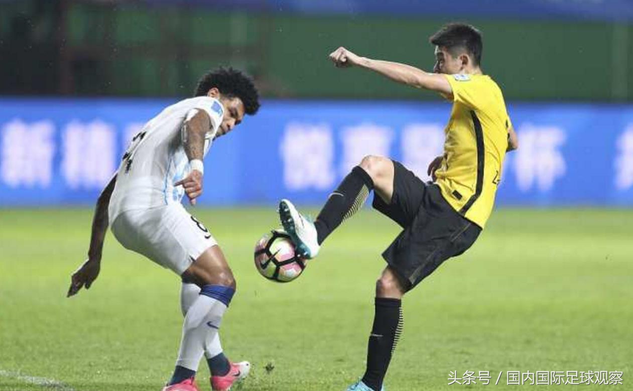 广东解说：广州恒大后防组合陌生+防守差！面对扎哈维抵挡不住！