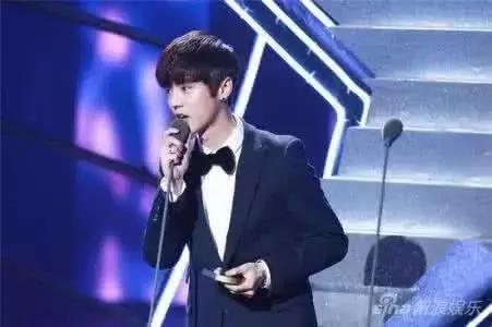 鹿晗鹿晗同款,luhan鹿晗最新视频