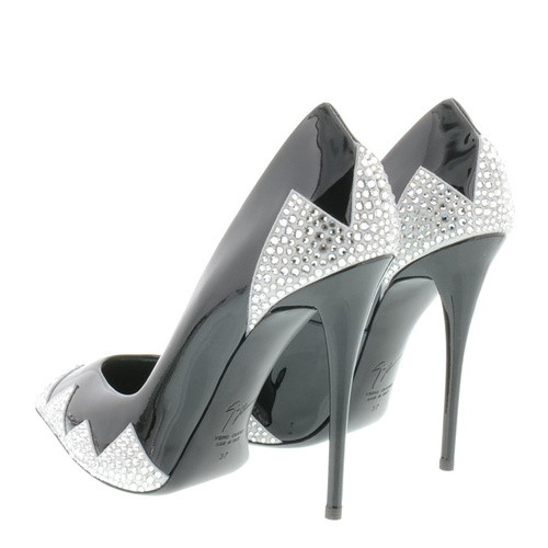 成都熊猫基地购物店有哪些,成都熊猫下面的品牌