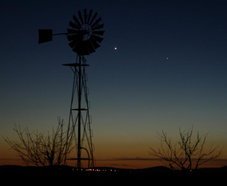 超高清太阳光芒万丈图片,超高分辨率的图片