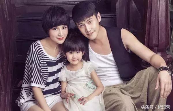 黄多多和李嫣谁有楷模,李嫣黄多多年收入