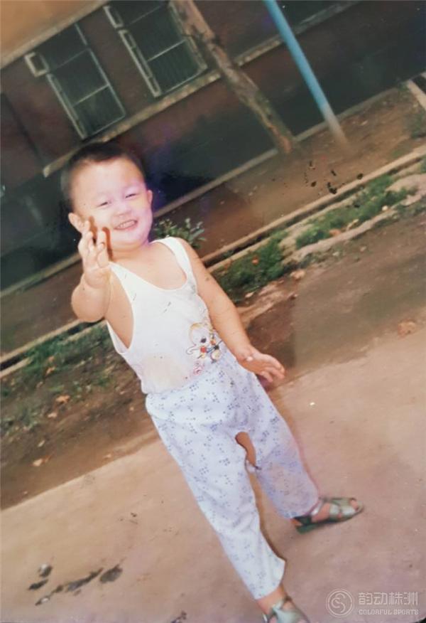 原中国羽毛球队的郑波,四年磨一剑完整视频