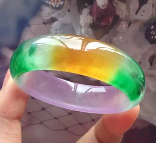 800的满绿手镯敢买吗,真正满绿手镯价格