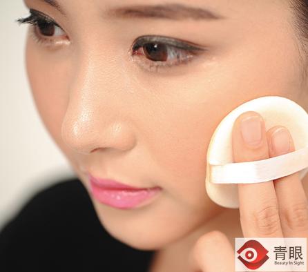怎样买韩国气垫bb霜好用,韩国气垫bb霜遮瑕美白不卡粉