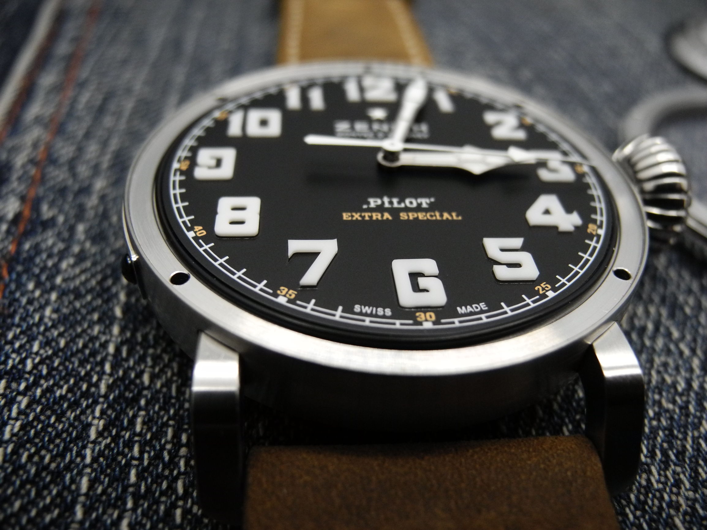 真力时飞行员手表适合哪种体型 (真力时飞行员手表保养一次多少钱)