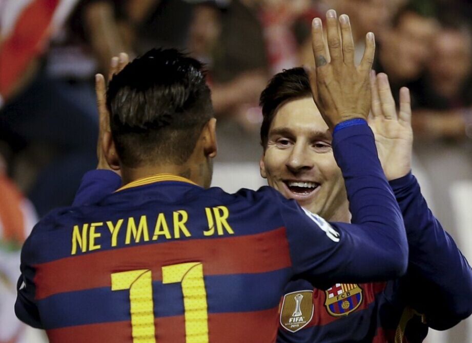 谁能防守住梅西,谁能防住梅西的球