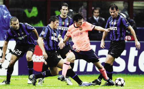 谁能防守住梅西,谁能防住梅西的球