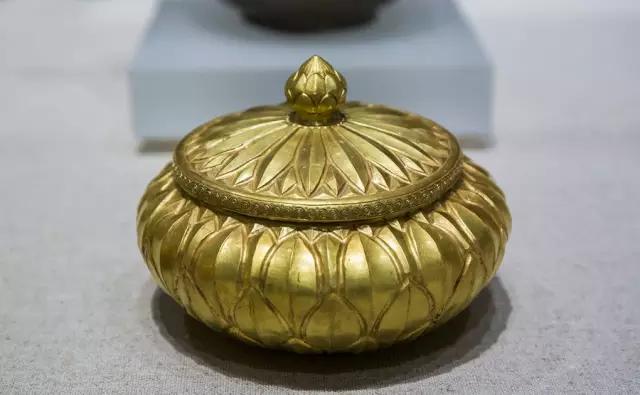 珍品撷英：图读宋元“闲事与雅器”