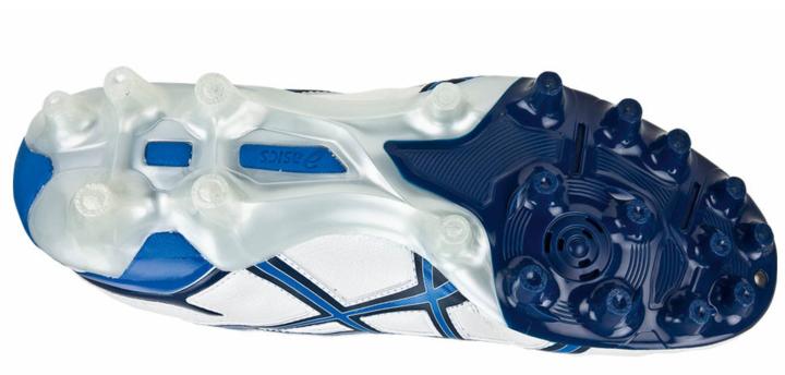 足球大钉鞋推荐前十名,什么足球鞋适合传球