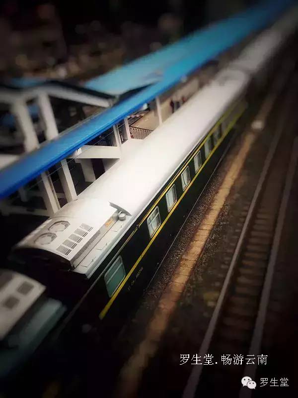 云南旅游攻略必去吃的美食有哪些,云南吃些什么特色美食