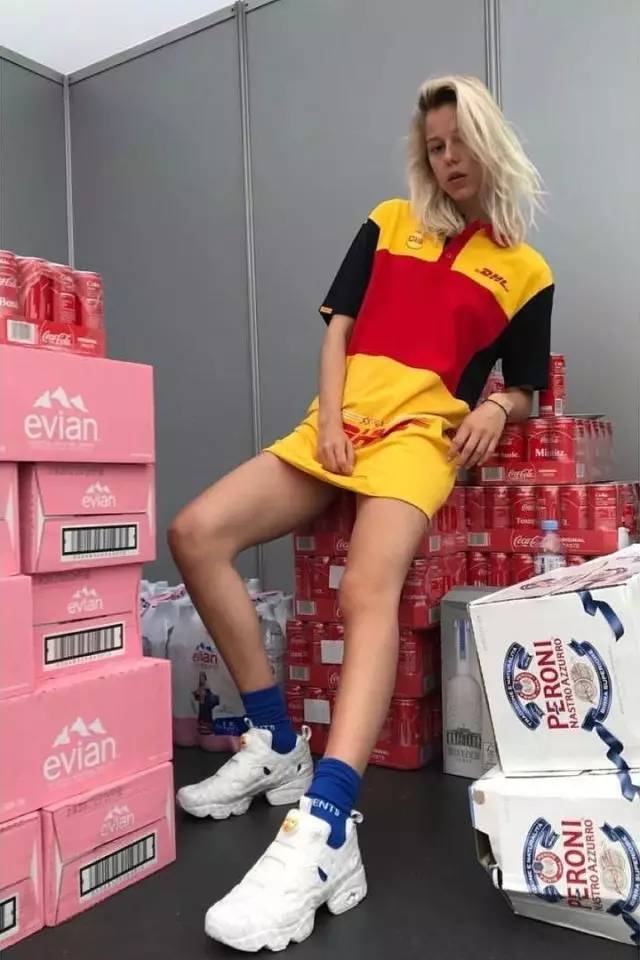 我开始怀念那个夏天歌曲,我开始怀念那些再也回不去的日子