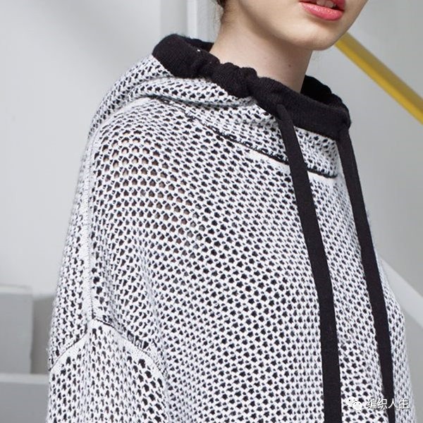 毛衣破洞风,毛衣今年最流行十款毛衣