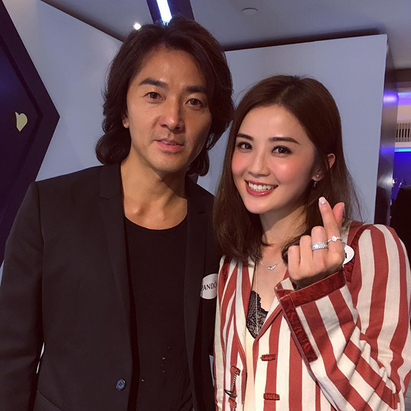 悦美妆集合店,悦美妆