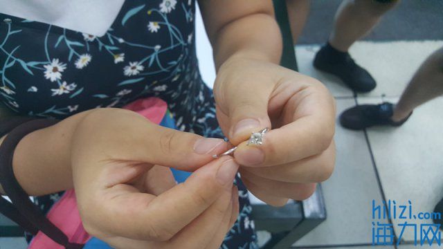 钻戒戒指断了如何修补,钻戒剪断还能修复吗