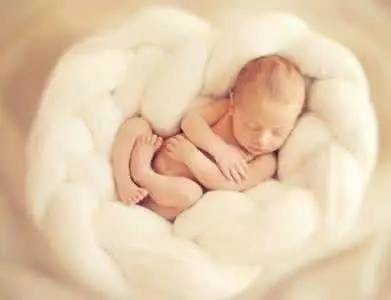 胎宝宝打嗝妈妈能感受到吗,孕期所有的胎宝宝都会打嗝吗