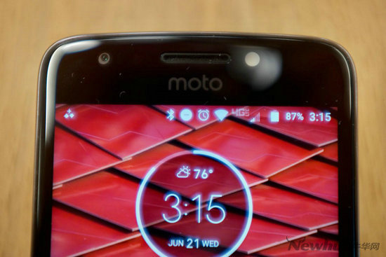 鎽╂墭缃楁媺motoz4璇勬祴,鎽╂墭缃楁媺motoe40