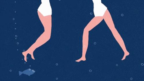 我们打开了这3种运动达人的随身包，看看她们有什么美肤秘笈