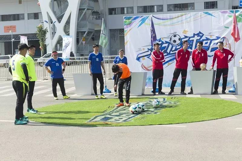 肇俊哲球场冲突,肇俊哲告别战首发