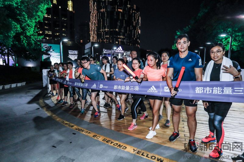 来创一夏阿迪达斯“都市能量三项”（POWERTRI）再掀沪上创意训练狂潮