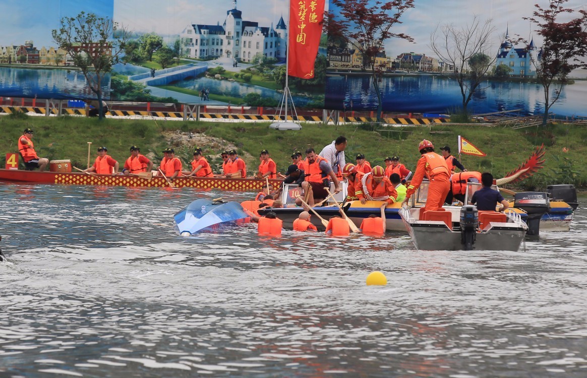 盘点国内龙舟比赛震撼场面一瞬间,中德龙舟赛