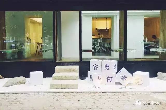 探店｜还以为这家网红店消失了，再遇到要试遍他们家的菜单