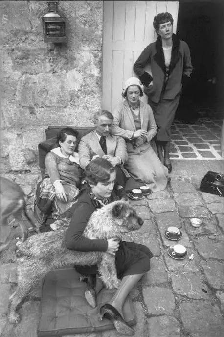 布列松摄影作品赏析,布列松经典摄影作品中国