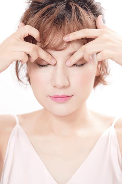 马伊琍戴眼镜素颜,马伊琍深夜晒照