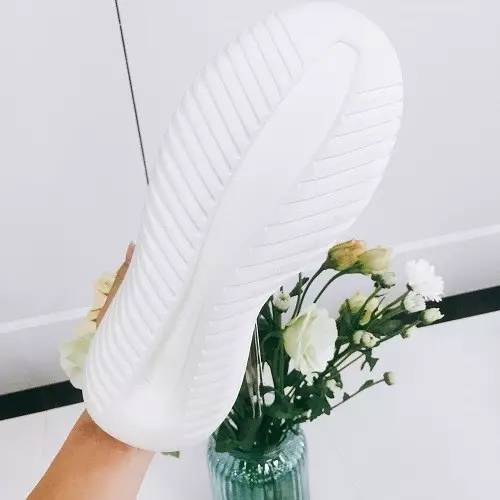 不要再黑asos了，Adidas直邮18天到货，没被税！