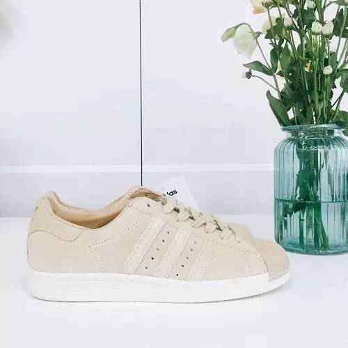 不要再黑asos了，Adidas直邮18天到货，没被税！