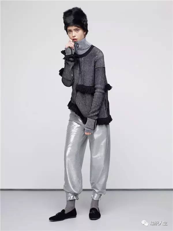 毛衣破洞风,毛衣今年最流行十款毛衣