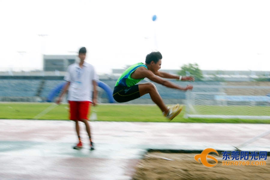 2022年东莞田径运动会,风雨中的运动会