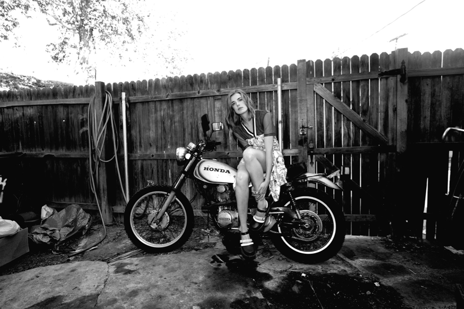 drmartens璧涘崥鏈嬪厠,鏈嬪厠martens