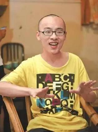 学霸的日常都活出不一样的风范,学霸的生活是多么的丰富多彩