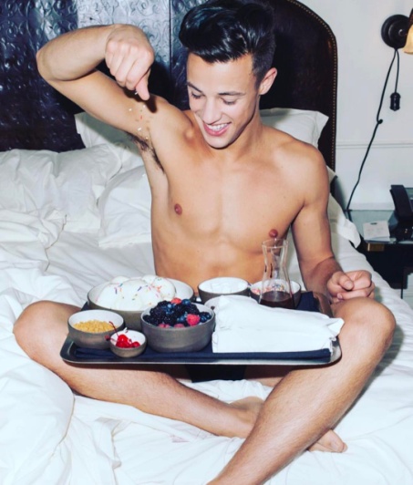 这些网红是靠什么赚钱的,盘点网红最赚钱的几位