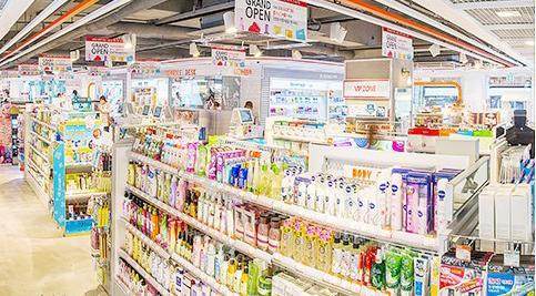 为什么洗面奶用了感觉脸变黑了,为什么自从用了洗面奶过后变黑了